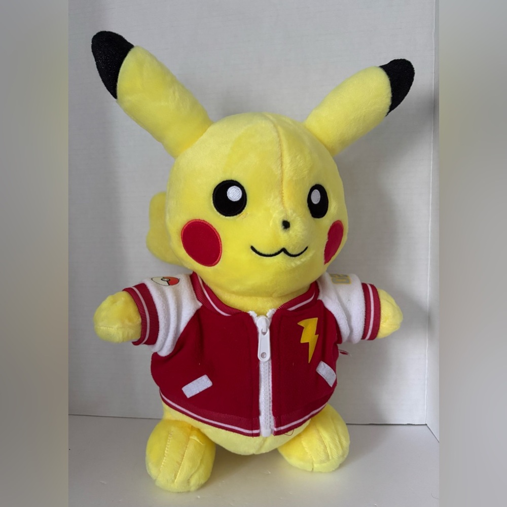 Build-A-Bear Pokémon Pikachu 25th Anniversary Plush Limited Edition w/ Jacket